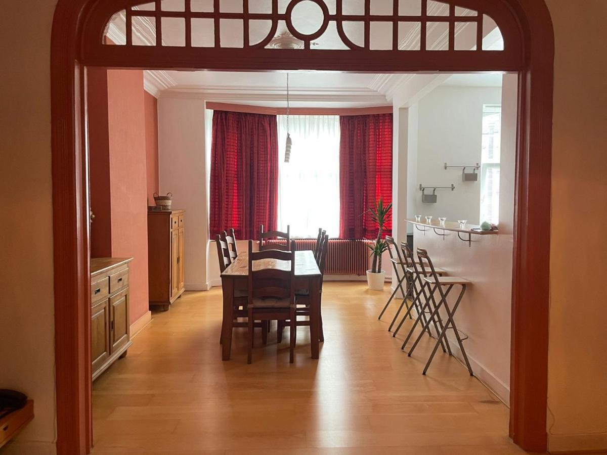Appartement De Charme Dans Maison De Maitre Bruxelloise Bruksela Zewnętrze zdjęcie